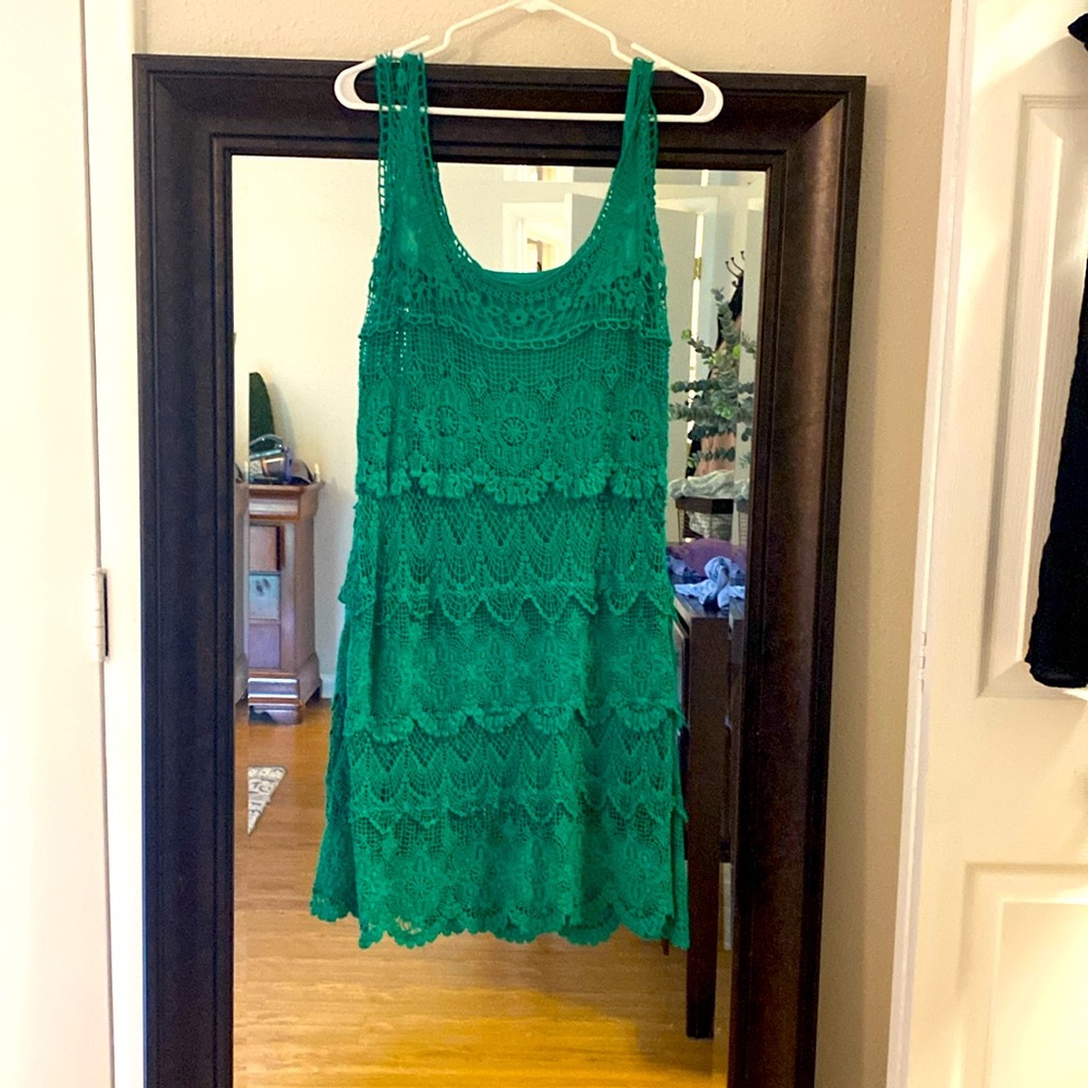Solitaire Green Lace Shift Dress